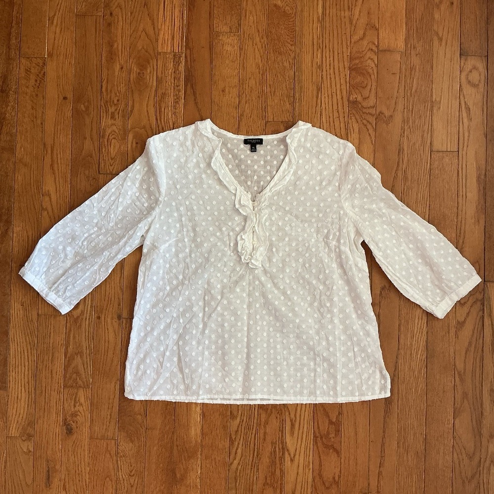 Talbots Petites White Top Short Sleeve Polka Dots Medium Petite